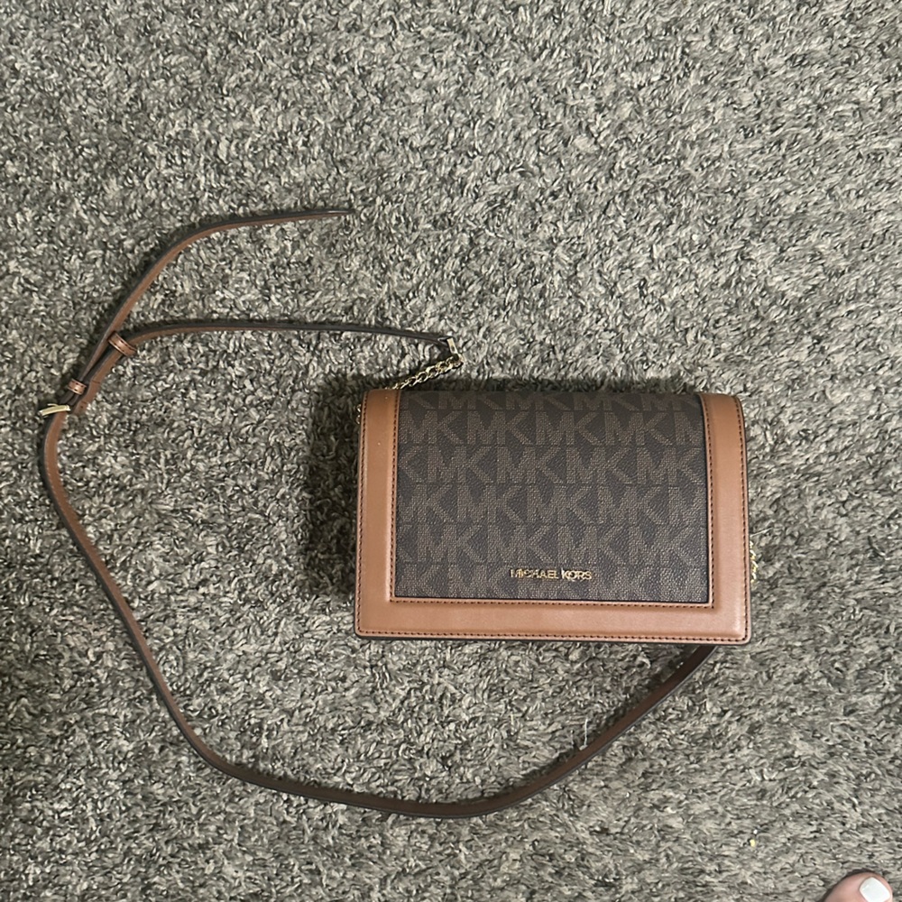 Michael Kors Crossbody